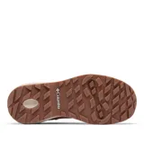 Bota de trekking Columbia modelo Newton Wander Ltr, color rosado con detalles en tono más claro y suela marrón. Confeccionada en cuero impermeable, cuenta con cordones, herrajes metálicos y tecnología de amortiguación y tracción.