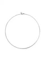 Cadena corta de eslabones rectangulares bañada en plata de ley.