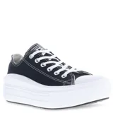 Championes Converse modelo Chuck Taylor Move, color negro con suela de plataforma blanca. Presentan el diseño clásico de lona con cordones blancos, puntera de goma y ojales metálicos.