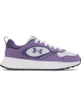 Championes Under Armour Mirage Sport color lila y blanco, con parte superior de malla transpirable y superposiciones de gamuza, entresuela de EVA acolchada y suela de goma.