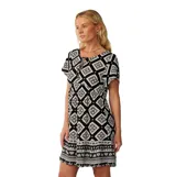 Vestido corto Rip Curl de corte shift, color negro con estampado geométrico en blanco, mangas cortas y escote en V con cordones para atar.