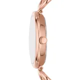 Reloj analógico Fossil de la línea Carlie, con caja redonda de 28 mm y pulsera de eslabones de acero inoxidable en tono oro rosa. Esfera blanca con índices y manecillas en oro rosa.