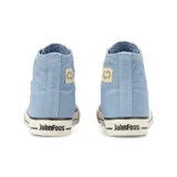 Zapatillas de lona celeste con caña alta, cordones celestes y suela de goma color hueso con línea negra.