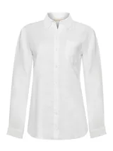 Blusa de lino orgánico color blanco, con cuello camisero, cierre frontal de botones, manga larga con puños y un bolsillo en el pecho.