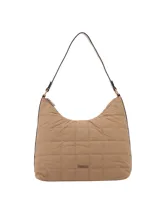 Bolso tipo hobo de diseño acolchado con costuras cuadradas, confeccionado en material textil color beige. Presenta una correa de hombro integrada y cierre superior con cremallera. Incluye el logo de la marca Terrano grabado en la parte frontal.