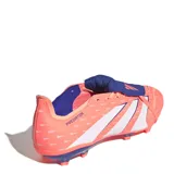 Championes de fútbol Adidas Predator League, modelo con lengüeta plegable, color naranja vibrante con detalles en azul y blanco. Diseñados con tecnología Hybridfeel para un mejor control del balón.