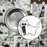 Pin metálico con ilustración de personajes del anime Jujutsu Kaisen.