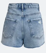 Short de jean de tiro alto, color celeste, con bolsillos y detalles de strass y estrellas.