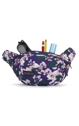 Riñonera negra de la marca JanSport, modelo Fifth Avenue, con parche frontal de la marca y cierres metálicos.