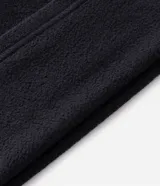 Camisa de pijama de plush color azul marino, de manga larga, con cuello redondo y cierre frontal parcial con tres botones.