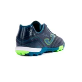 Championes de fútbol 5 Joma Aguila 2403, color azul marino con detalles en verde lima.