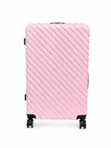 Valija rígida grande color rosado, con diseño texturizado de líneas diagonales, ruedas dobles y cierres negros.