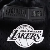 Short de básquetbol negro con tejido de malla, cintura elástica con cordón de ajuste gris y detalles de franjas grises en el ruedo. Incluye un pequeño escudo de equipo de la NBA en la parte inferior.