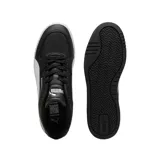 Championes Puma Caven III de estilo urbano, confeccionados en cuero sintético negro con la icónica franja lateral en blanco y suela de goma blanca.