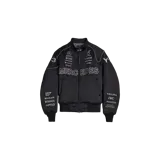 Campera Adidas Y-3 Mercedes Team de color negro, con cierre frontal, cuello alto y múltiples logos de patrocinadores y escudería estampados en contraste.