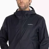 Campera impermeable Merrell modelo Fallon Rain Shell, color negro, con capucha ajustable, cierre frontal completo y bolsillos laterales con cierre. Confeccionada en nylon reciclado con tecnología resistente al agua y al viento.