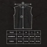 Musculosa de algodón premium con lavado a la piedra, color negro, diseño oversize y detalle bordado en el pecho.