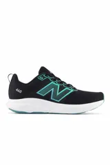 Championes deportivos New Balance modelo M460, color negro con detalles en turquesa y suela blanca, ideales para running y entrenamiento.