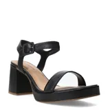 Sandalias de cuero negro con taco cuadrado, plataforma y tira en el tobillo con hebilla ajustable.
