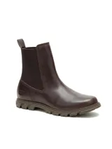 Bota tipo Chelsea de cuero marrón con paneles elásticos laterales, logo de la marca grabado en el talón y suela de goma dentada.