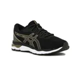 Championes de running Asics modelo Gel-Pacemaker 2, color negro con detalles en dorado y suela blanca. Diseñados para ofrecer amortiguación y comodidad durante la carrera.