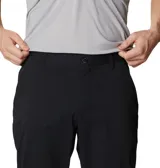 Pantalón técnico de senderismo color negro, con cintura elástica parcial, bolsillos laterales y bolsillo de seguridad con cierre. Cuenta con tecnología de repelencia al agua y protección solar.