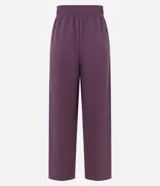 Pantalón deportivo de modal color azul marino, de corte ancho y relajado, con cintura elástica y bolsillos laterales.
