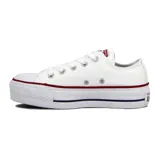 Championes Converse Chuck Taylor All Star Lift de lona color blanco, con plataforma alta, puntera de goma y la clásica franja roja y azul en la suela.