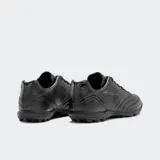 Championes de fútbol 5 Joma Águila 2321, color negro, diseñados para césped artificial (TF). Cuentan con capellada de Fibertec y nylon, media suela de Phylon y suela de caucho de doble densidad.