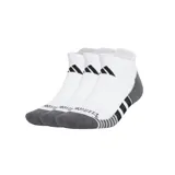 Pack de tres pares de medias deportivas tobilleras (low cut) de Adidas Performance. Son blancas con puntera y talón en gris oscuro. Presentan tecnología CLIMACOOL, refuerzo en el arco plantar y el logo de Adidas en negro en el empeine.