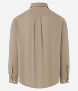 Camisa de hombre color marrón, confeccionada en algodón texturizado con patrón melange. Presenta cuello inglés, manga larga y abotonado frontal.