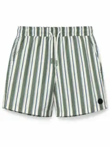 Short de baño con diseño de rayas verticales en tonos verde, celeste, azul marino y blanco. Cuenta con cintura elástica con cordón ajustable blanco y un pequeño aplique circular negro en el borde inferior.