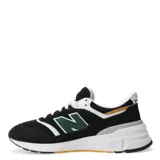 Championes urbanos New Balance modelo 997, color negro con detalles en blanco, verde y amarillo, confeccionados en gamuza y malla, con logo "N" característico en los laterales y entresuela ENCAP.