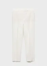 Pantalón de lino color blanco, de corte recto y tiro alto, con bolsillos laterales y traseros, y cierre oculto.