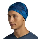 Bufanda tubular multifuncional Buff, modelo Original Ecostretch, de diseño sin costuras en color azul con estampado abstracto y logo de la marca. Fabricada con materiales reciclados, ofrece protección solar UPF 50 y es apta para diversas actividades al aire libre.