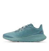 Championes de running Columbia modelo Konos Featherweight, color turquesa con detalles en blanco y suela en tono rosado. Presentan una parte superior de malla tejida transpirable, sistema de amortiguación Omni-MAX y entresuela TechLite+ para mayor retorno de energía.