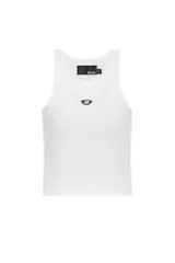 Musculosa blanca de algodón con logo bordado en el pecho.