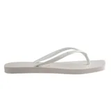 Sandalias tipo ojota de mujer Havaianas Slim Square, color blanco, con tiras finas y diseño de puntera cuadrada.