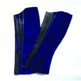 Polainas de lana afieltrada teñida artesanalmente y estampada.