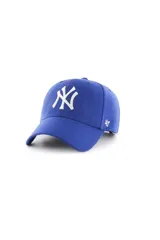 Gorra tipo baseball estructurada con visera curva y cierre ajustable de velcro. Presenta el logo de los New York Yankees bordado en relieve en el frente y el logo de la marca 47 en el lateral.