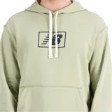 Buzo con capucha color verde claro, con cordones blancos y logo de New Balance estampado en el pecho.