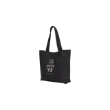 Bolso tipo tote negro de Adidas Y-3, en colaboración con el equipo Mercedes-AMG Petronas Formula 1. Cuenta con asas dobles de hombro y estampa frontal con los logotipos de la marca, el equipo y la firma de Yohji Yamamoto.