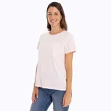 Remera de algodón reciclado color rosa melange, con cuello redondo, mangas cortas y bolsillo frontal abierto en el pecho.