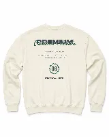 Buzo de felpa color beige con cuello redondo, puños y ruedo acanalados. Presenta un diseño gráfico estampado en la espalda con tipografía y detalles en color verde oscuro.
