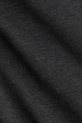 Pantalón de tejido de punto pesado color gris oscuro, tiro alto con elástico oculto en la cintura y piernas rectas con pliegues marcados.