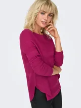 Sweater negro de punto acanalado con cuello redondo y manga larga, de calce regular.