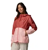 Campera cortavientos Columbia de mujer, bicolor en tonos rojo y rosado, con capucha ajustable, cierre frontal y bolsillos con cremallera.