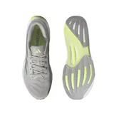 Championes de running Adidas Supernova Rise 2, color gris con detalles en celeste y amarillo. Incorporan mediasuela Dreamstrike+ y sistema Support Rods. Reconocidas por la American Podiatric Medical Association.