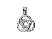 Dije de plata 925 con triple aro entrelazado.