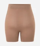 Bermuda íntima femenina color marrón claro, seamless, con cintura elástica y textura acanalada.